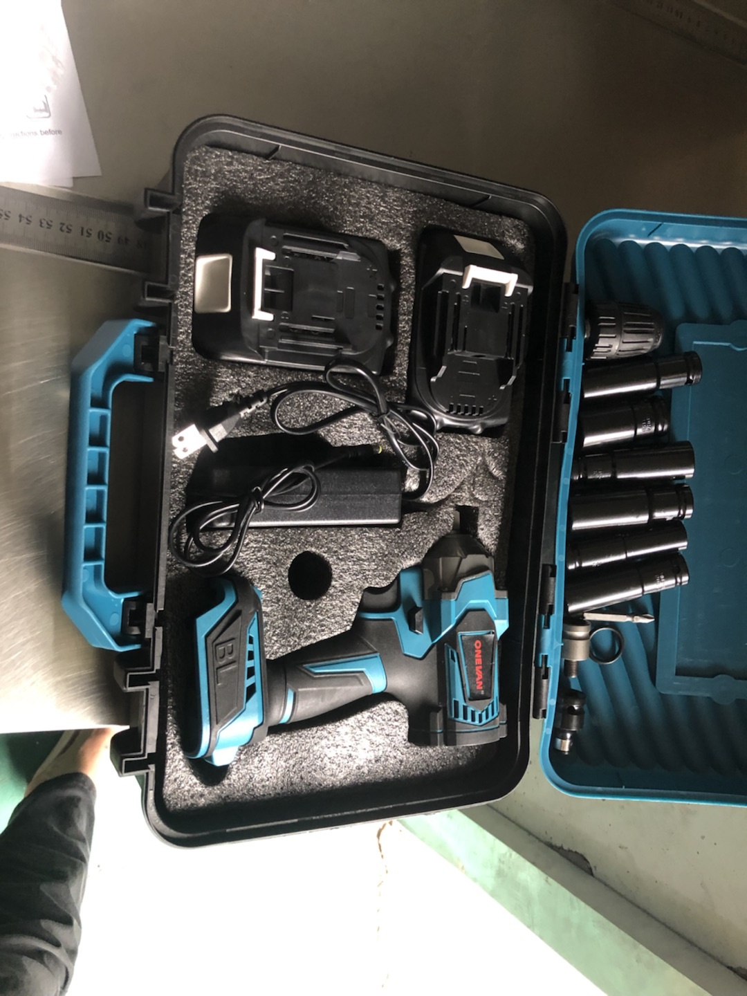 ประแจบลัชเลสไร้สายแรงบิด 1200  - Torque Wrench บทวิจารณ์และราคา